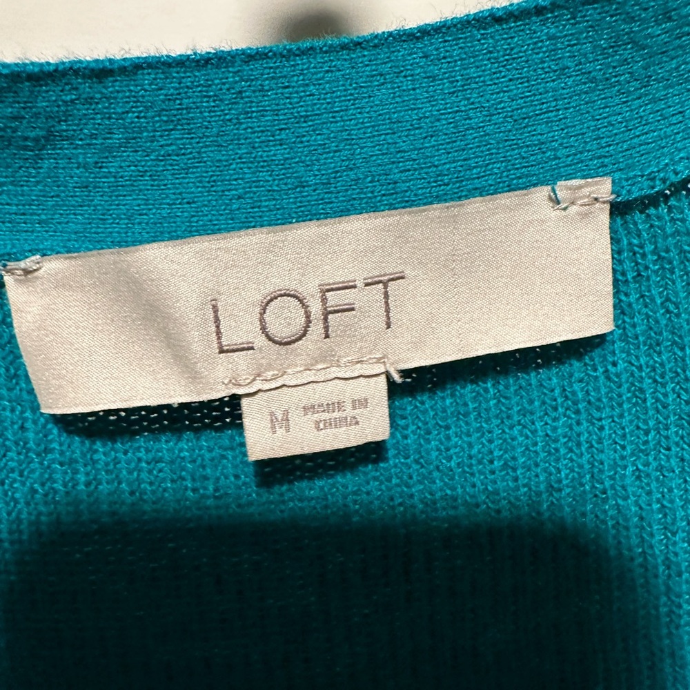 Loft turquiose sweater short sleeve size M